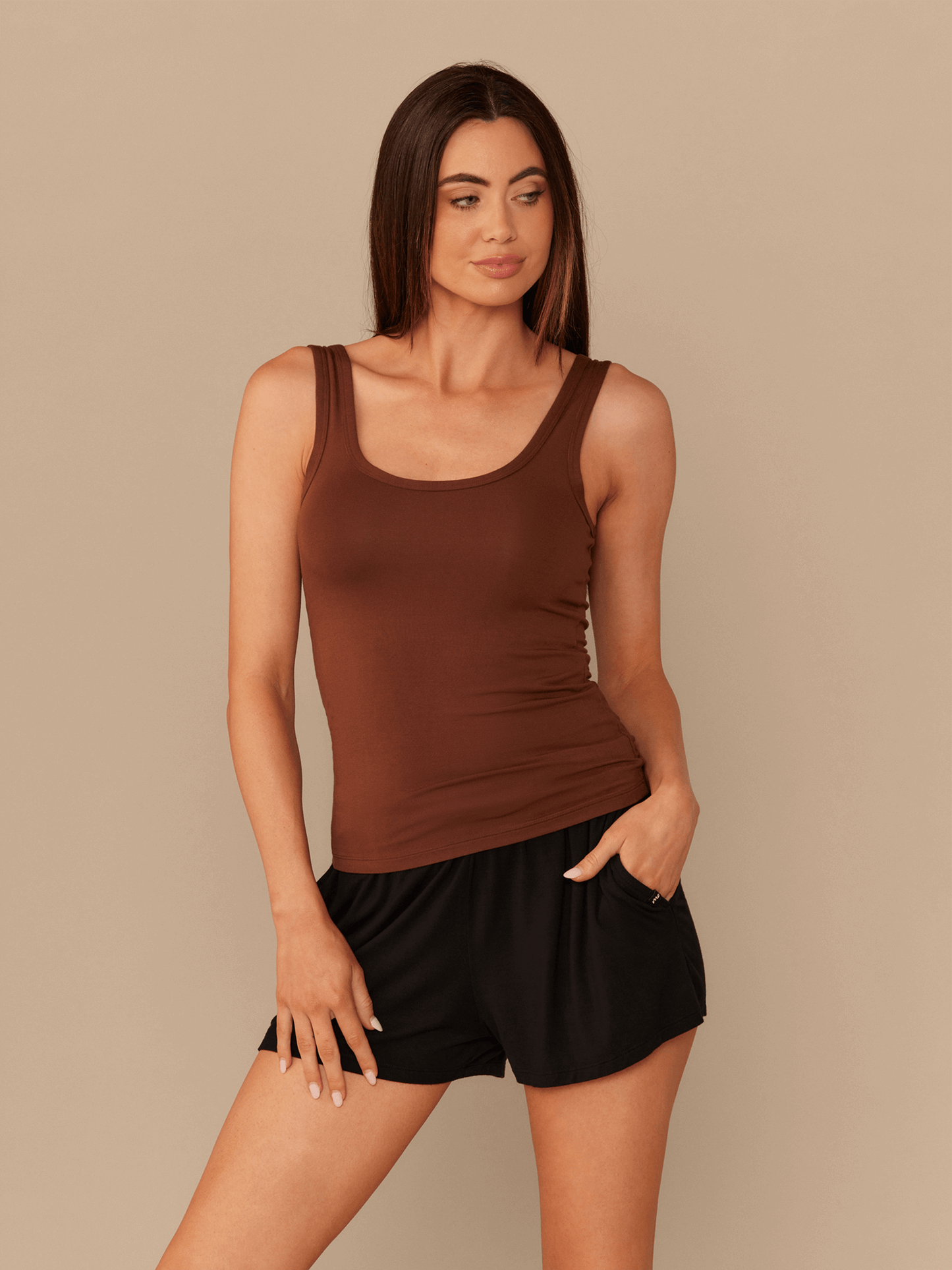 UltraModal™ Tank  | Walnut Shell